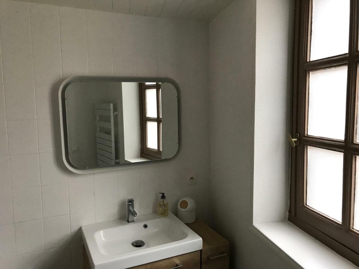 Houston A Honfleur Apartment Bagian luar foto